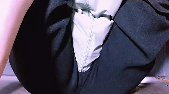 Snapshot of Boi_Boi2x chatting on March 19, 2025, 6:35 am Boi Boi2x online show from March 19, 2025, 6:35 am