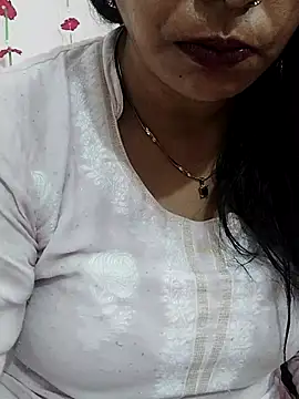 Urmila bhabhii online show from December 20, 2025, 8:17 am