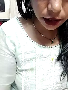 Snapshot of Urmila_bhabhii chatting on October 23, 2025, 4:00 am Urmila bhabhii online show from October 23, 2025, 4:00 am