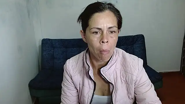 Snapshot of Marilyn_xxxx chatting on October 22, 2025, 7:02 pm Marilyn xxxx online show from October 22, 2025, 7:02 pm