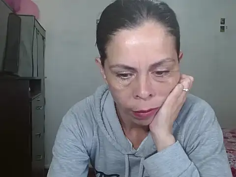 Snapshot of Marilyn_xxxx chatting on March 6, 2026, 7:31 pm Marilyn xxxx online show from March 6, 2026, 7:31 pm