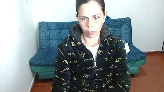 Snapshot of Marilyn_xxxx chatting on October 14, 2025, 8:42 pm Marilyn xxxx online show from October 14, 2025, 8:42 pm