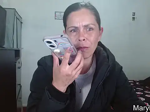 Snapshot of Marilyn_xxxx chatting on March 18, 2026, 6:42 pm Marilyn xxxx online show from March 18, 2026, 6:42 pm