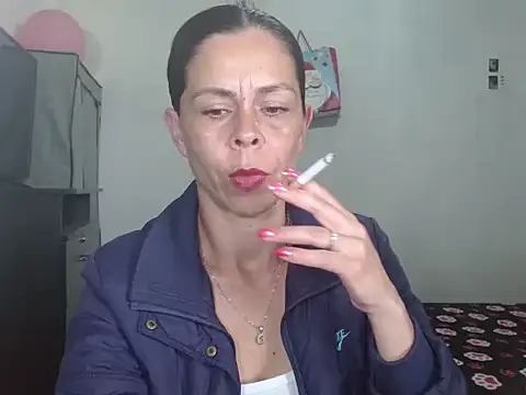 Snapshot of Marilyn_xxxx chatting on March 3, 2026, 7:10 pm Marilyn xxxx online show from March 3, 2026, 7:10 pm