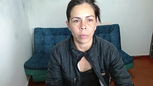 Snapshot of Marilyn_xxxx chatting on October 11, 2025, 12:50 pm Marilyn xxxx online show from October 11, 2025, 12:50 pm