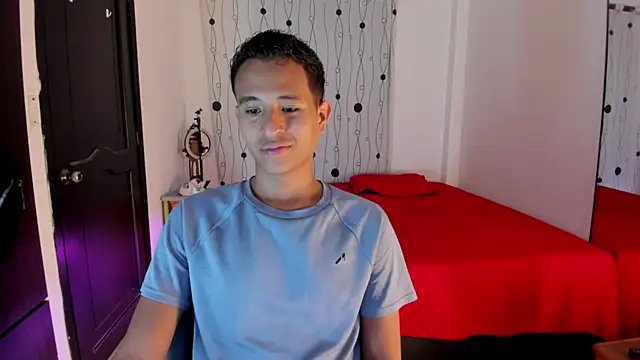 alessandro wizard online show from February 26, 2025, 1:46 am