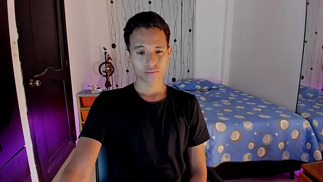 alessandro wizard online show from March 9, 2025, 11:56 pm