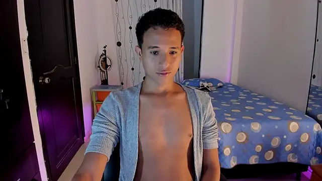 alessandro wizard online show from March 3, 2025, 10:42 pm