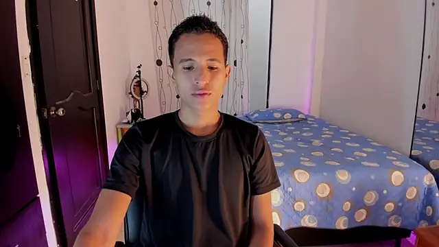 alessandro wizard online show from February 28, 2025, 2:31 pm