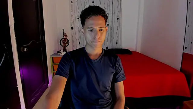alessandro wizard online show from March 21, 2025, 11:23 pm