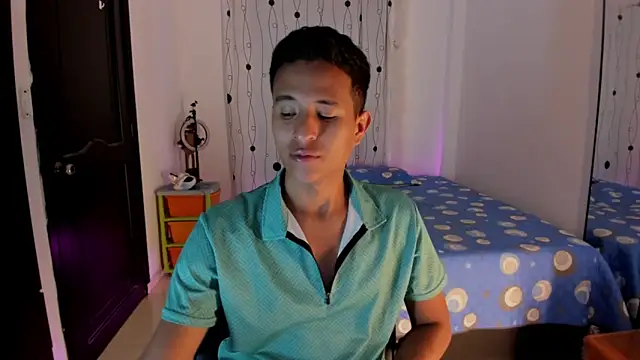 alessandro wizard online show from February 13, 2025, 3:39 am
