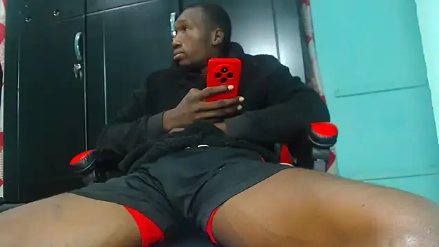 Snapshot of black30cmdick chatting on October 12, 2025, 1:07 am black30cmdick online show from October 12, 2025, 1:07 am