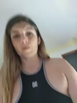 Snapshot of Lizzymontanaa chatting on November 15, 2025, 11:20 pm Lizzymontanaa online show from November 15, 2025, 11:20 pm