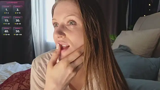 Snapshot of Chloe_Vixen chatting on March 19, 2025, 2:46 pm Chloe Vixen online show from March 19, 2025, 2:46 pm