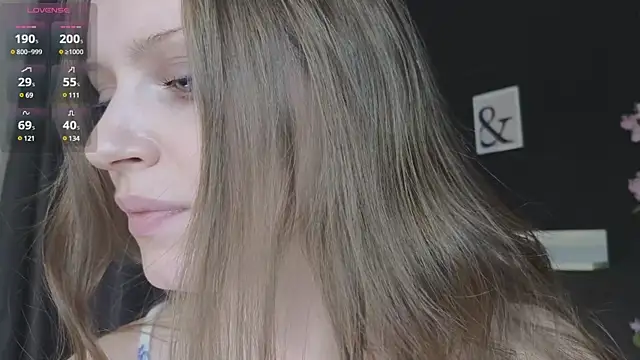 Snapshot of Chloe_Vixen chatting on March 21, 2025, 4:51 pm Chloe Vixen online show from March 21, 2025, 4:51 pm