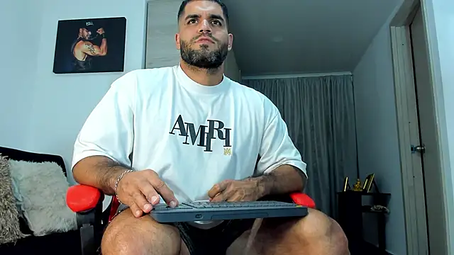 SamirHazard97 online show from June 10, 2026, 2:13 am