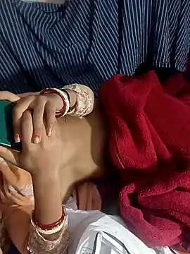 Indcople28 online show from December 1, 2024, 6:46 pm