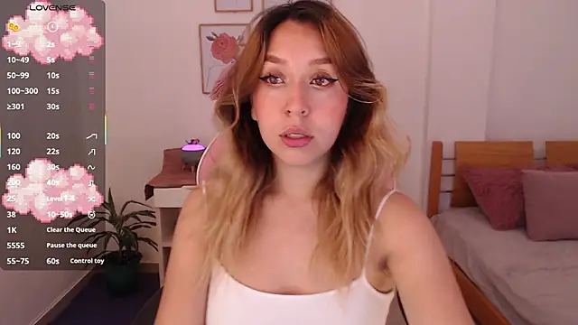 Snapshot of Dahlia__espresso chatting on March 4, 2026, 9:00 pm Dahlia espresso online show from March 4, 2026, 9:00 pm