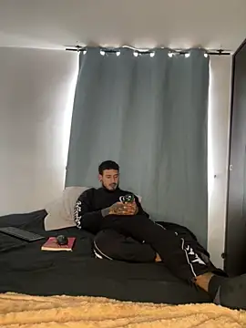 anika lowen02 online show from October 11, 2025, 4:30 pm