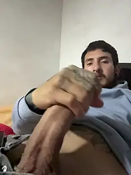 anika lowen02 online show from November 20, 2025, 12:22 am