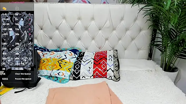 Snapshot of miranda_vegaa chatting on November 28, 2025, 5:57 pm miranda vegaa online show from November 28, 2025, 5:57 pm