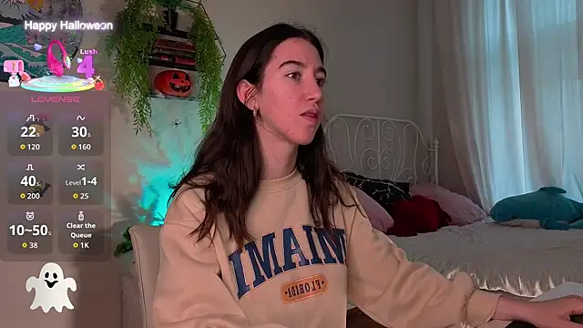 Snapshot of Belle_Via chatting on November 2, 2025, 10:20 am Belle Via online show from November 2, 2025, 10:20 am