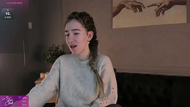 Snapshot of Belle_Via chatting on December 4, 2024, 10:07 am Belle Via online show from December 4, 2024, 10:07 am