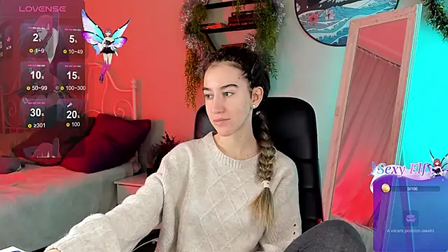 Snapshot of Belle_Via chatting on December 9, 2024, 1:13 pm Belle Via online show from December 9, 2024, 1:13 pm