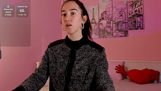 Snapshot of Belle_Via chatting on September 19, 2025, 3:16 pm Belle Via online show from September 19, 2025, 3:16 pm