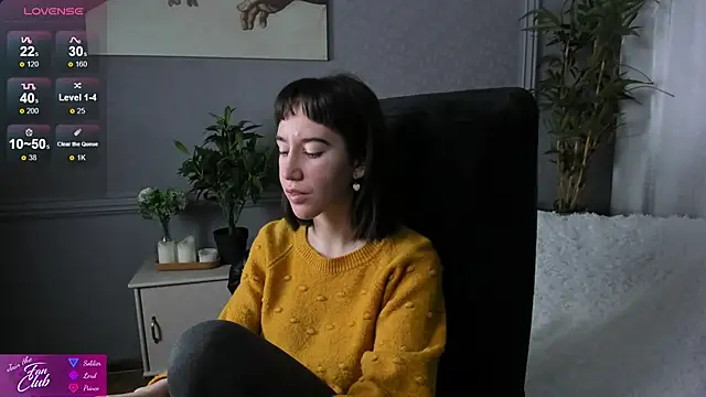 Snapshot of Belle_Via chatting on December 12, 2024, 1:39 pm Belle Via online show from December 12, 2024, 1:39 pm