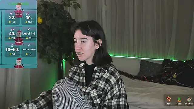 Snapshot of Belle_Via chatting on December 24, 2024, 1:39 pm Belle Via online show from December 24, 2024, 1:39 pm