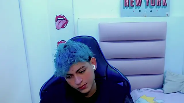 Yosepp  online show from January 18, 2025, 3:20 am