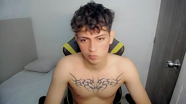 Yosepp  online show from February 19, 2026, 8:17 pm