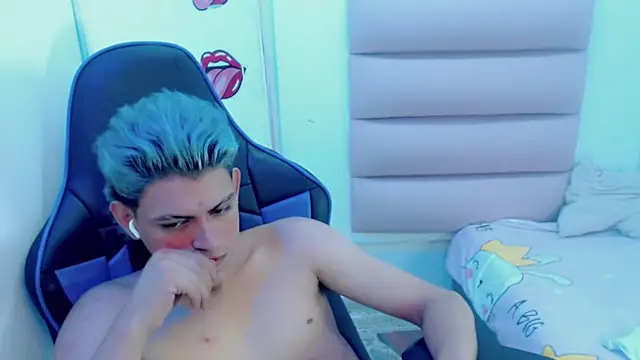 Yosepp  online show from January 15, 2025, 6:33 am