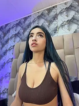 Snapshot of Kristin_Ramirez chatting on June 17, 2026, 2:00 am Kristin Ramirez online show from June 17, 2026, 2:00 am