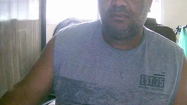 Snapshot of ulmo_br chatting on September 13, 2025, 5:13 pm ulmo br online show from September 13, 2025, 5:13 pm