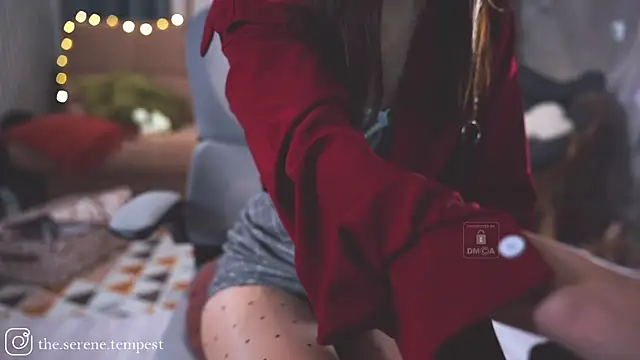 Snapshot of Feral_Berrry_ chatting on November 8, 2025, 6:17 am Feral Berrry online show from November 8, 2025, 6:17 am