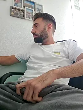 espanolmadrid online show from October 25, 2025, 12:28 pm