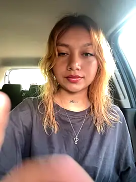 amanda-medrano1 online show from December 4, 2024, 3:37 pm