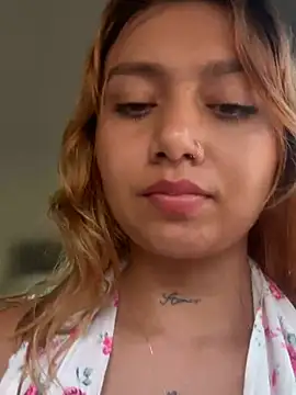 amanda-medrano1 online show from December 17, 2024, 5:36 pm