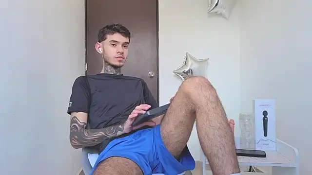 Saturno v online show from September 20, 2025, 10:15 pm