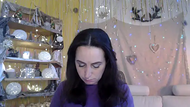 Snapshot of AskMeStandUp chatting on January 13, 2026, 1:59 pm AskMeStandUp online show from January 13, 2026, 1:59 pm