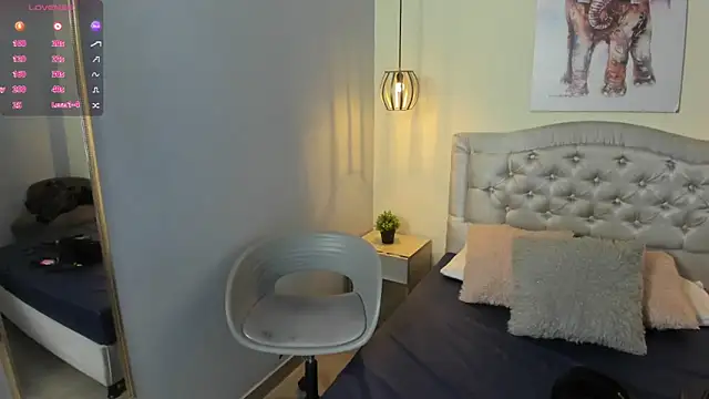 Snapshot of escarleth__ chatting on June 11, 2026, 1:52 pm escarleth online show from June 11, 2026, 1:52 pm