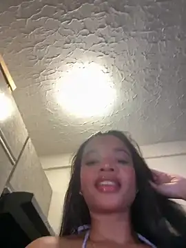 alanajonhsonm online show from June 7, 2026, 11:32 pm