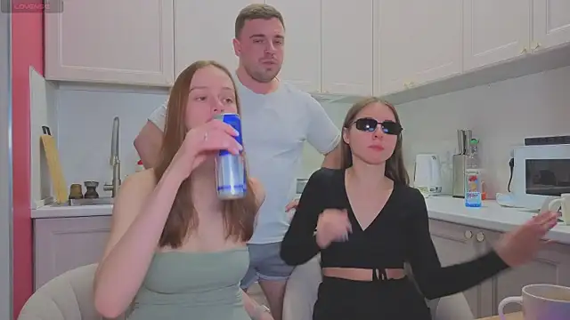 Snapshot of fcjuicy_pussy chatting on November 21, 2025, 10:47 am fcjuicy pussy online show from November 21, 2025, 10:47 am