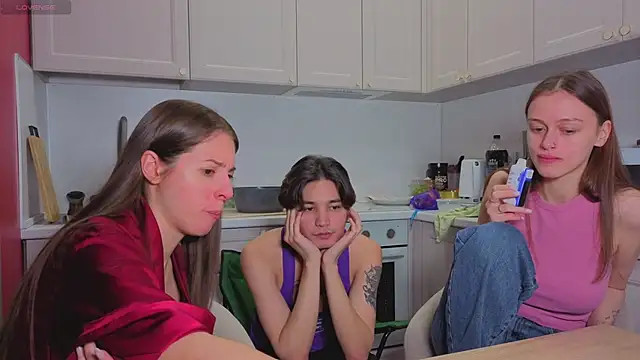 Snapshot of fcjuicy_pussy chatting on November 28, 2025, 8:58 am fcjuicy pussy online show from November 28, 2025, 8:58 am