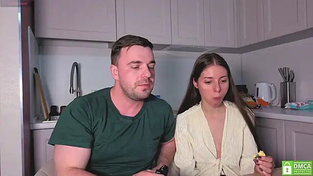 Snapshot of fcjuicy_pussy chatting on September 9, 2025, 6:39 pm fcjuicy pussy online show from September 9, 2025, 6:39 pm