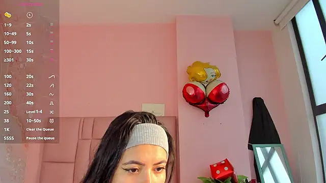 Snapshot of soyzarahtorres chatting on November 24, 2025, 9:37 pm soyzarahtorres online show from November 24, 2025, 9:37 pm