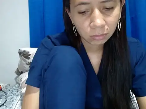 Snapshot of Erotic_latina chatting on November 23, 2025, 12:20 am Erotic latina online show from November 23, 2025, 12:20 am