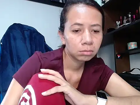 Snapshot of Erotic_latina chatting on October 31, 2025, 12:13 pm Erotic latina online show from October 31, 2025, 12:13 pm